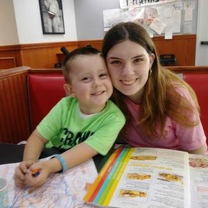 Meet your Posher, Jamie